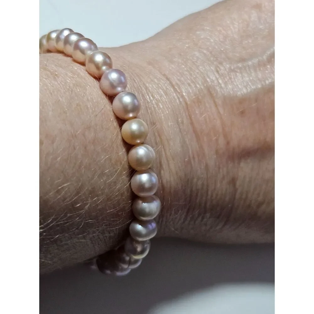Pink freshwater pearl bracelet 7